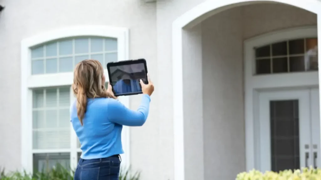 Staging Property for Better Valuation